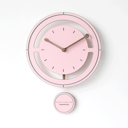 Orologio a pendolo design moderno colorato