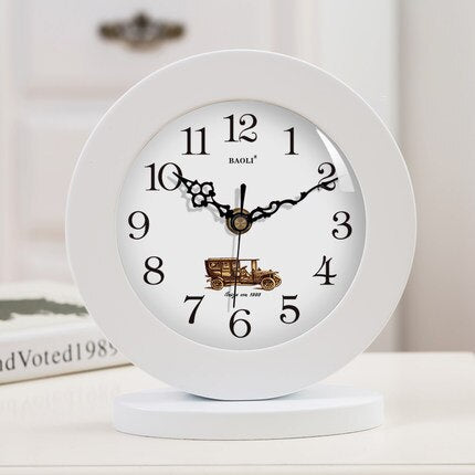 Orologio da tavolo classico in legno