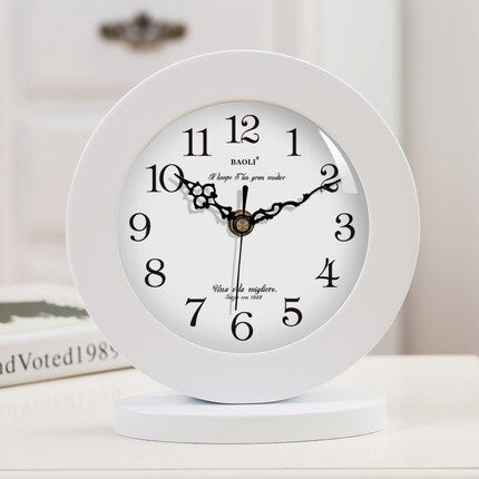 Orologio da tavolo classico in legno