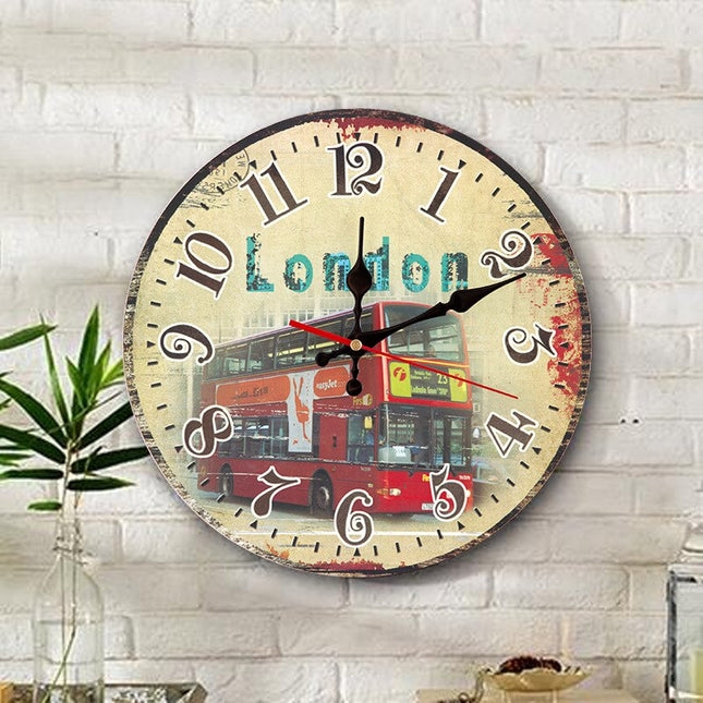 Orologio da parete con gufi colorati