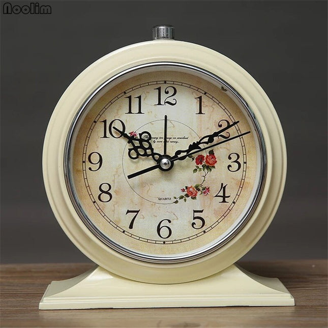 Sveglia da tavolo rotonda stile vintage