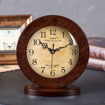 Orologio da tavolo classico in legno