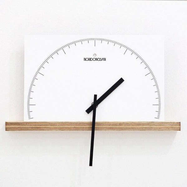 Orologio da Parete Design Originale Semicerchio