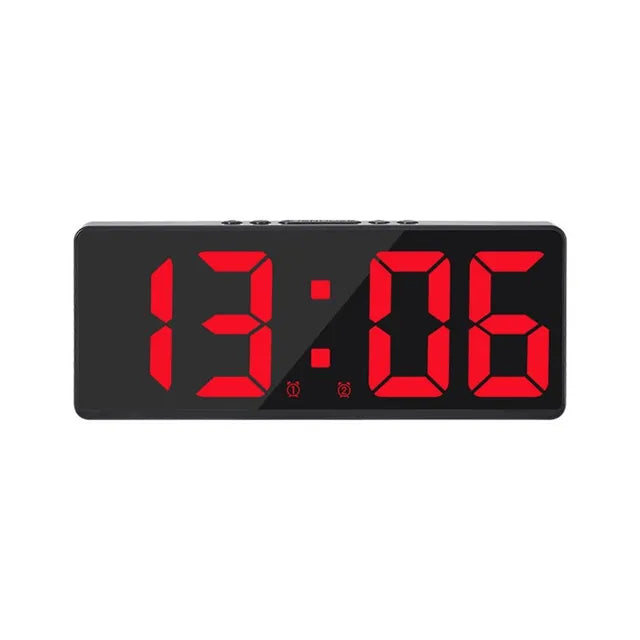 Piccolo orologio digitale da tavolo LED