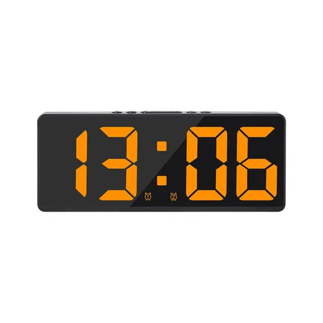 Piccolo orologio digitale da tavolo LED