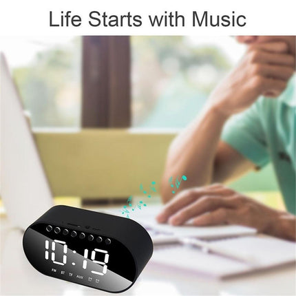 Sveglia digitale con display a specchio