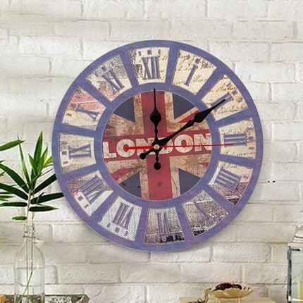 Orologio da parete con gufi colorati