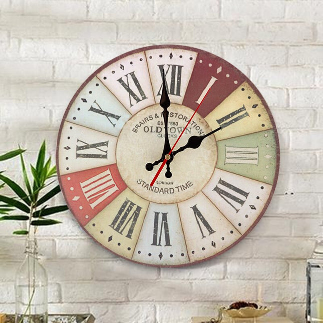 Orologio da parete con gufi colorati