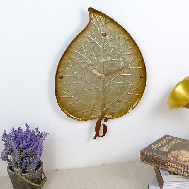 Orologio da parete a forma foglia