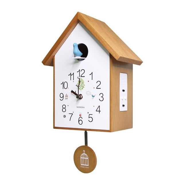 Orologio a cucù bianco design moderno