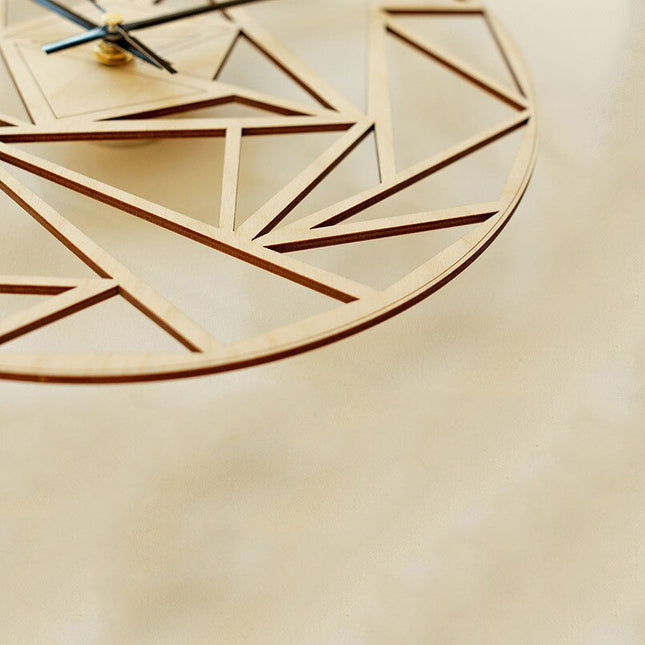 Orologio da parete geometrico in legno
