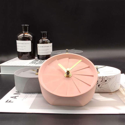 Piccolo orologio da tavolo design moderno