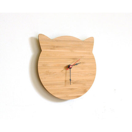 Orologio in legno a forma di gatto