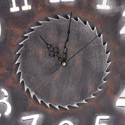 Orologio da parete forma sega circolare