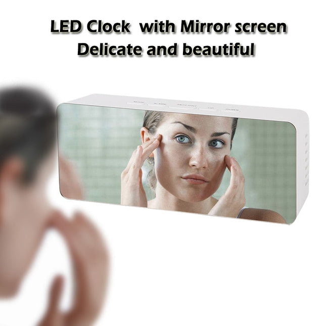 Sveglia digitale da tavolo effetto specchio