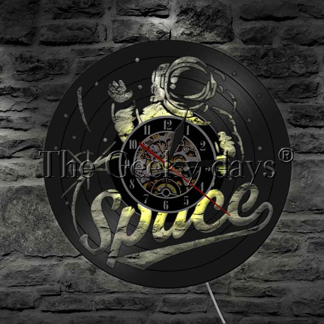 Orologio in vinile da parete astronauta