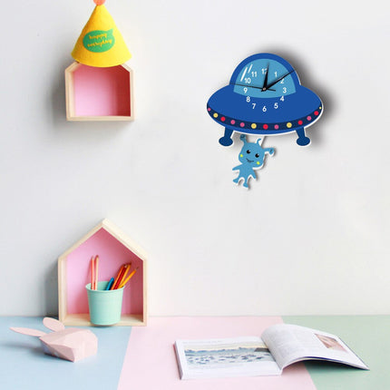 Orologio per cameretta con UFO alieno