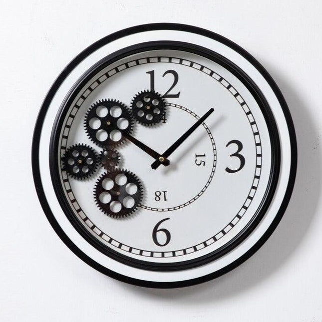 Orologio da parete steampunk con ingranaggi