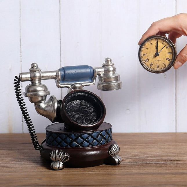 Orologio da tavolo vintage a telefono
