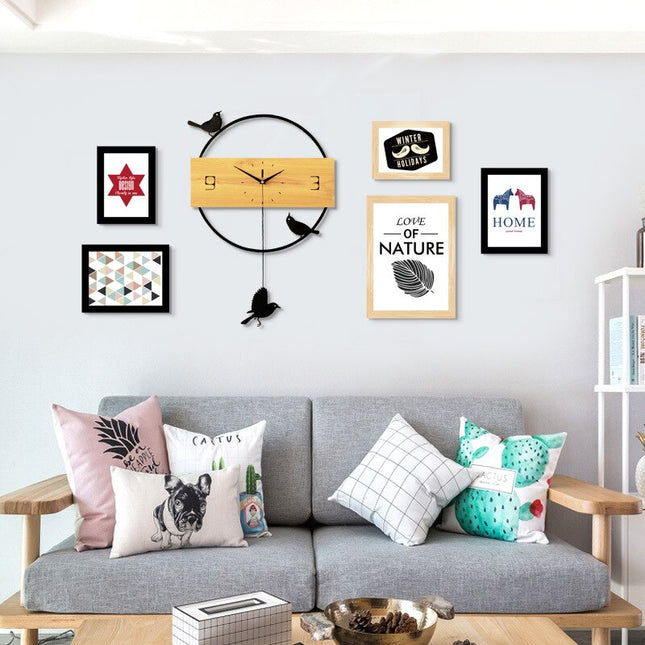 Orologio da parete moderno con uccellini