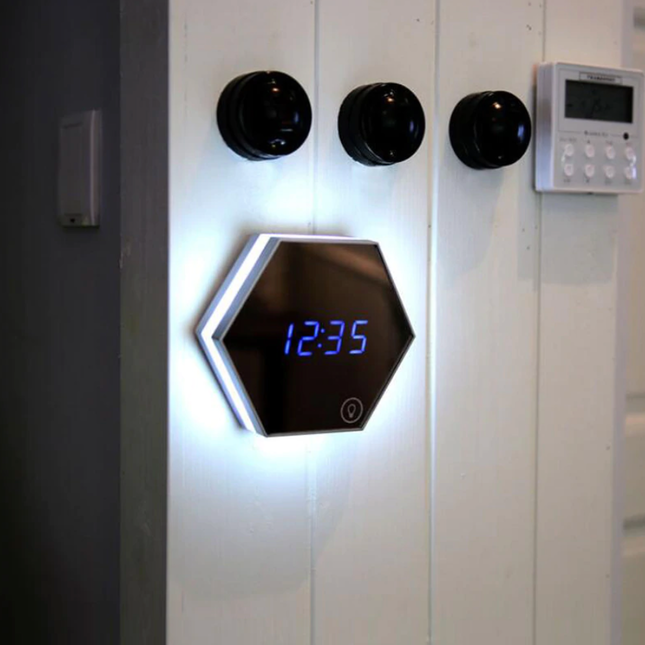 Sveglia digitale esagonale design specchio