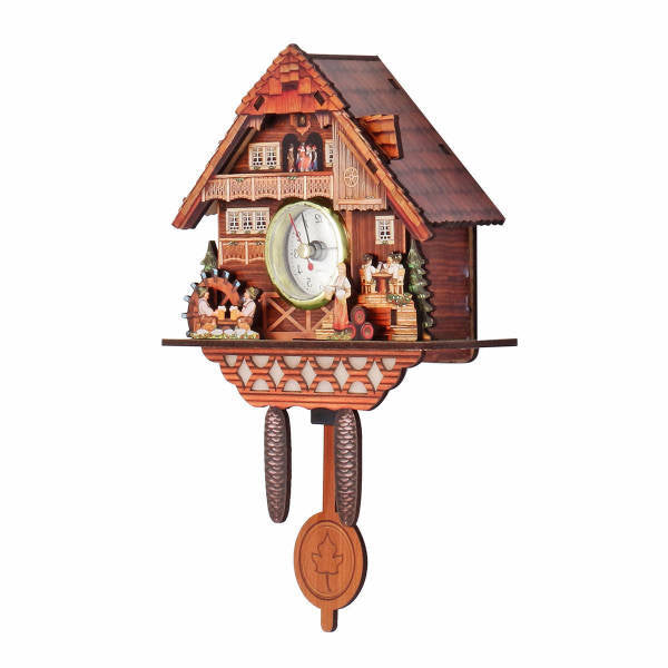 Orologio a cucù tradizionale in legno