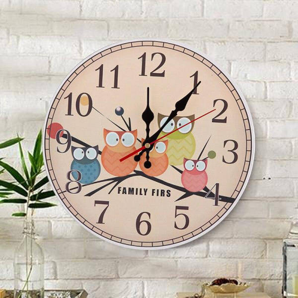 Orologio da parete con gufi colorati