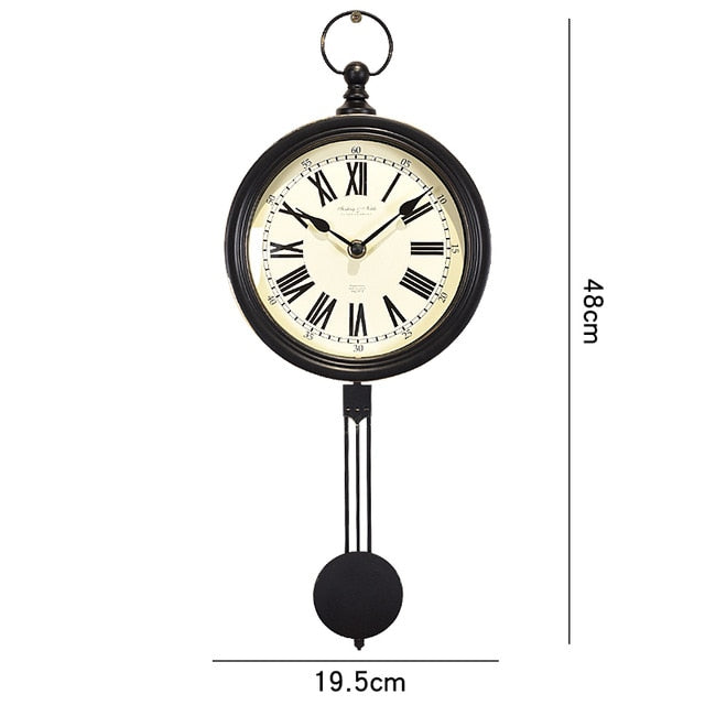 Orologio da parete steampunk con pendolo