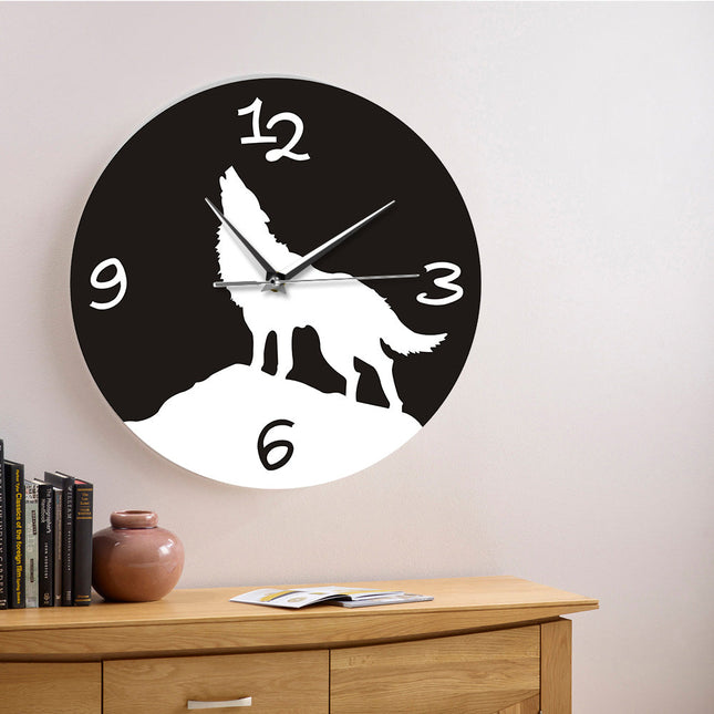 Orologio da parete con lupo che ulula