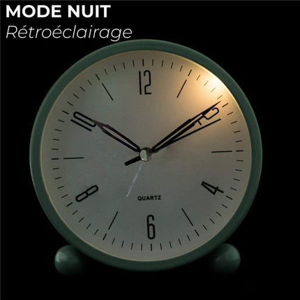 Sveglia da comodino analogica e silenziosa